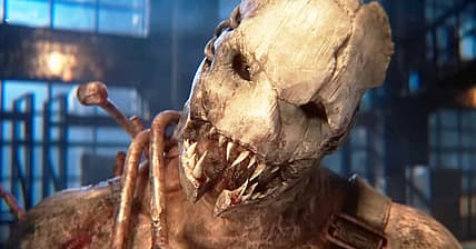 The Trapper prepares to butcher his next victim in Dead by Daylight (2016), Behaviour Interactive