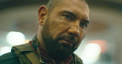 Scott sees what the army has planned for Las Vegas in Army of the Dead (2021), Netflix