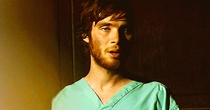 Jim (Cillian Murphy) out lookiing for survivors in 28 Days Later (2002), Fox Searchlight Pictures
