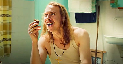 Screenshot - Kino Lorber - Invisible Fight