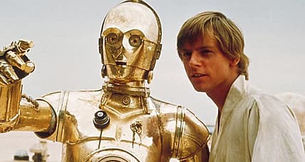C-3PO Actor Anthony Daniels Reveals Mark Hamill Was “Appalled” With “Original Script” For Star