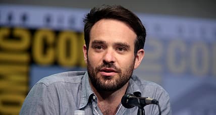 Daredevil Actor Charlie Cox Debunks Spider-Man: No Way Home Fan Theories