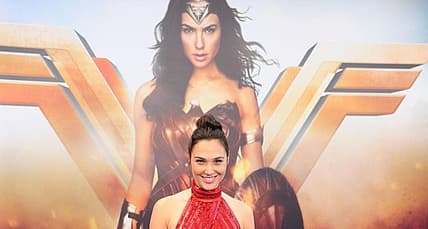 Alleged Set Photos for Wonder Woman 2 Tease Classic Washington DC