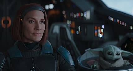 'The Mandalorian' One-Ups Rian Johnson's Admiral Holdo Maneuver With New Universe-Breaking