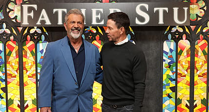 Mel Gibson To Direct Mark Wahlberg In New Film 'Flight Risk' From Lionsgate