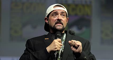 Kevin Smith Reacts To CGI Cameos Of Christopher Reeve And George Reeves In 'The Flash': "It Didn't