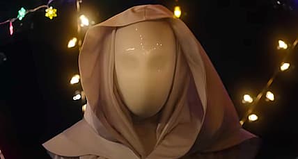 'It's A Wonderful Knife' Review - Yuletide Killings At Blank Face Value