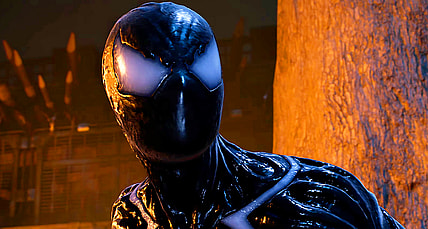 Peter Parker (Yuri Lowenthal) begins to lose himself to the Venom symbiote in Marvel's Spider-Man 2 (2023), Insomniac Games