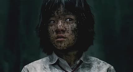 Go Ah-sung discovers no Ninja Turtles in the sewer in The Host (2006), Magnolia Pictures