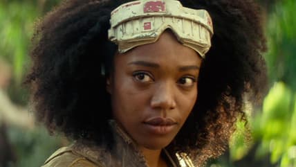 Jannah (Naomi Ackle) readies herself to explore the galaxy with Lando Calrissian (Billy Dee Williams) in Star Wars Episode IX: The Rise of Skywalker (2019), Lucasfilm