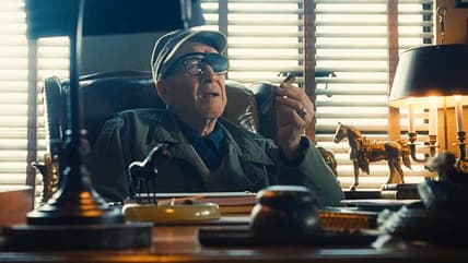 John Ford (David Lynch) enjoys a fine cigar in The Fabelmans (2022), Universal Pictures