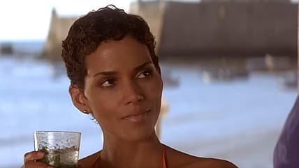 Jinx meeting James Bond on the beach in Die Another Day (2002)