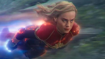 Captain Marvel attempts to save the people of Tarnax in The Marvels (2023)