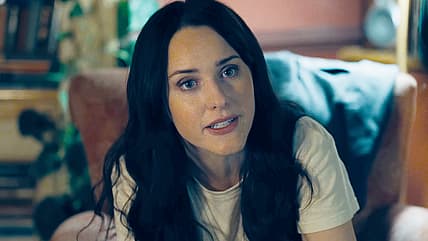 Lois Lane (Rachel Brosnahan) pushes Superman (David Corenswet) to see the wider geopolitical
