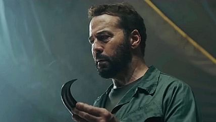 Jeremy Piven claws his way back in Primitive War (2025), Sparke Films