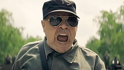 The Major (Mark Hamill) prepares to kick off the latest edition of The Long Walk (2025), Lionsgate