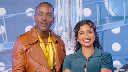 The Doctor (Ncuti Gatwa) and Belinda (Varada Sethu) welcome viewers to Doctor Who Series 15 (2025), BBC