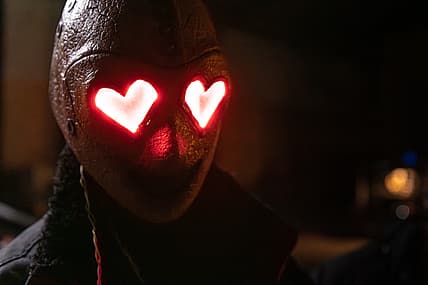 'Heart Eyes' Review - A Slasher With A Leather Fetish And Little Else