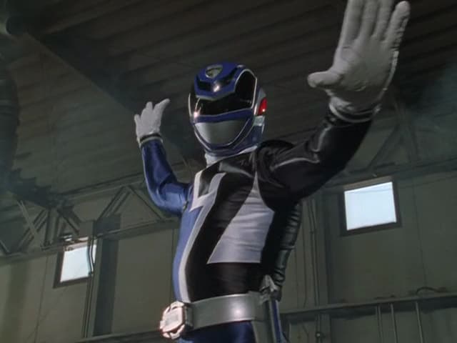 Houji Tomasu (Tsuyoshi Hayashi) makes his debut as DekaBlue in 
Tokuso Sentai Dekaranger Episode 1 "Fireball Newcomer" (2004), Toei Co. Ltd.
