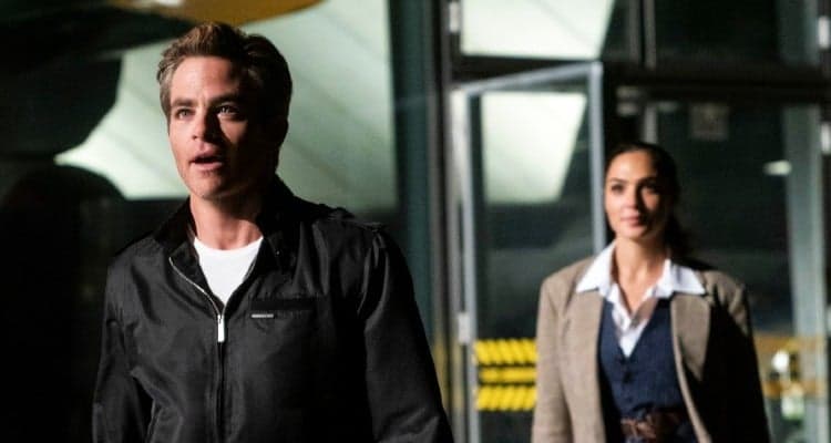 Chris Pine and Gal Gadot find a jet-WW84
