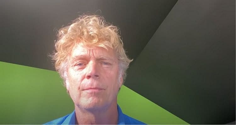 The Dukes of Hazzard Actor John Schneider Reacts To Alec Baldwin's Claim That He Didn't Pull The