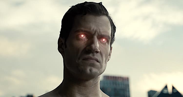 Rumor: Henry Cavill Reportedly "All In" As Superman For Several Projects Including The Long-Awaited