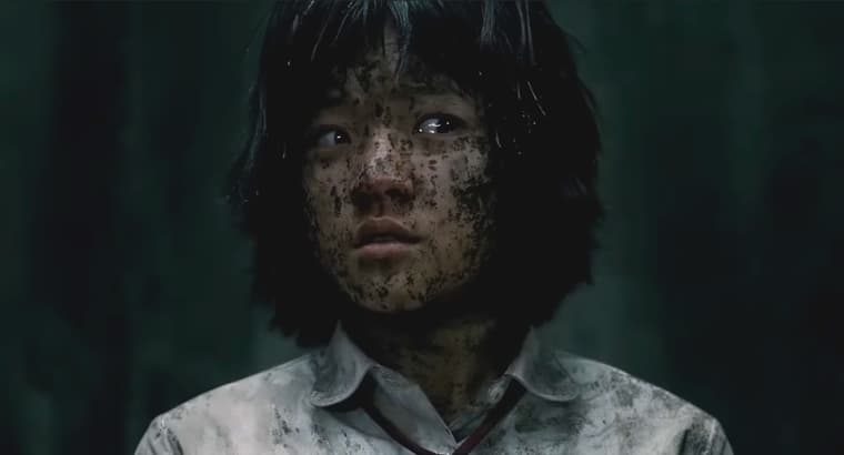 Go Ah-sung finds out there are no Ninja Turtles in the sewer to save her in The Host (2006), Magnolia Pictures