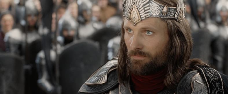Aragorn crowned King of Gondor in The Lord of the Rings: The Return of the King (2003)