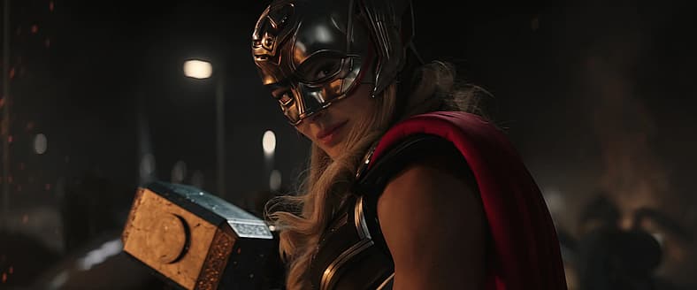 Jane Foster (Natalie Portman) proves worthy of Mjolnir in Thor: Love and Thunder (2022), Marvel