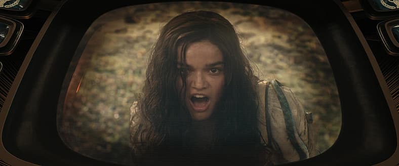 Lucy survives Gaul's snake-flooding of arena in The Hunger Games: The Ballad of Songbirds and