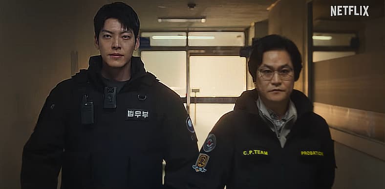 Lee Sang-woo and Lee Jeong-do ready for action in Officer Black Belt (2024), Netflix