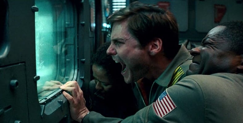 The Cloverfield Paradox - Bad Robot