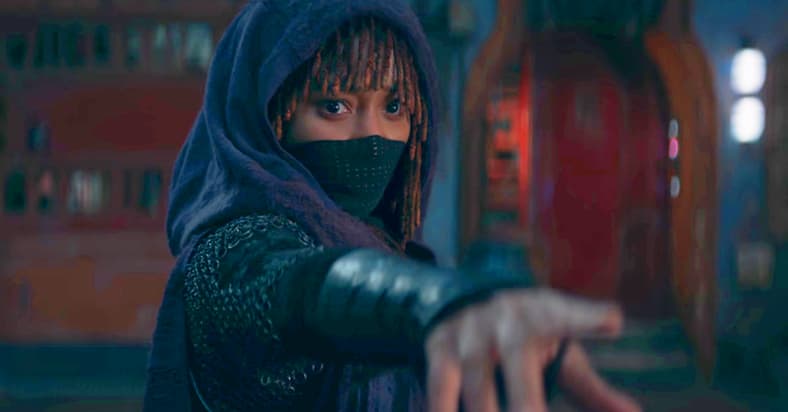 Mae (Amandla Stenberg) prepares to defend from Sol (Lee Jung-jae) in The Acolyte (2024), Disney
