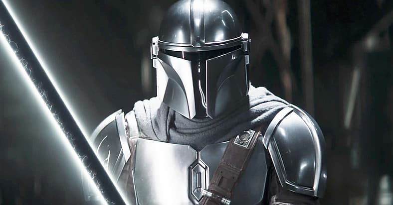 Din Djarin struggles to wield the Darksaber in The Book of Boba Fett Season 1 Episode 5 "Return of
