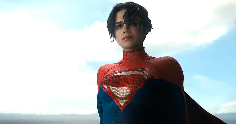 Kara (Sasha Calle) witnesses General Zod's (Michael Shannon) arrival in The Flash (2023), Warner