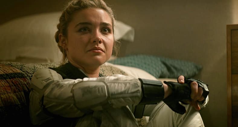 Yelena Bolova (Florence Pugh) has a heart-to-heart with Red Guardian (David Harbour) in Black Widow (2021), Marvel Entertainment