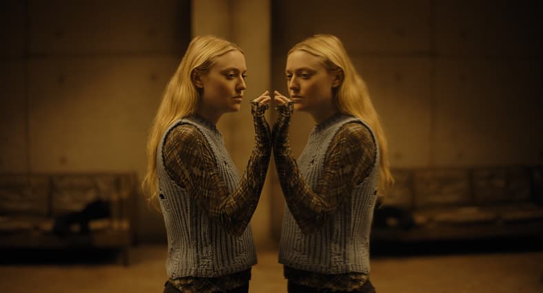 Dakota Fanning as Mina in The Watchers, Warner Bros. Pictures