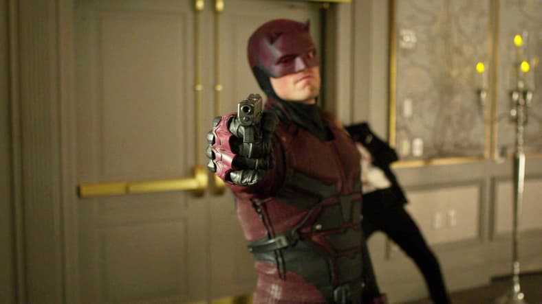Benjamin Pondexter attempts to kill Tammy Hattley in Daredevil Season 3 Episode 13 "A New Napkin"