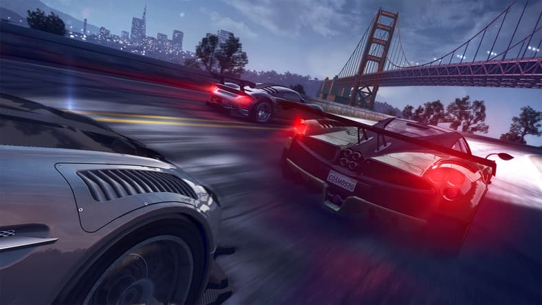 Cars race under San Francisco's iconic Golden Gate Bridge in The Crew (2014), Ubisoft