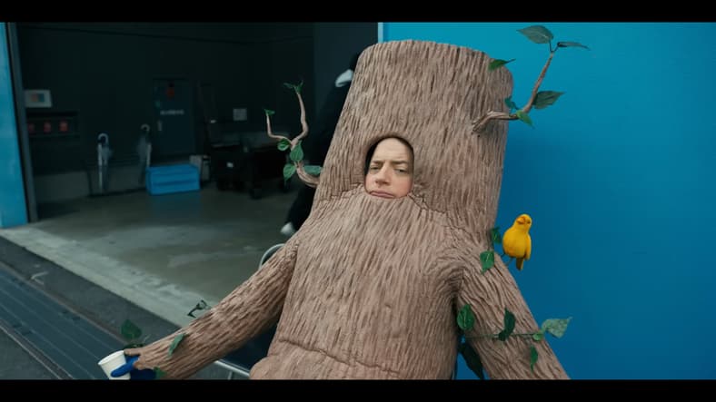 Phillip Vandarploeug (Brendan Fraser) contemplates his acting career in Rental Family (2025), Searchlight Pictures