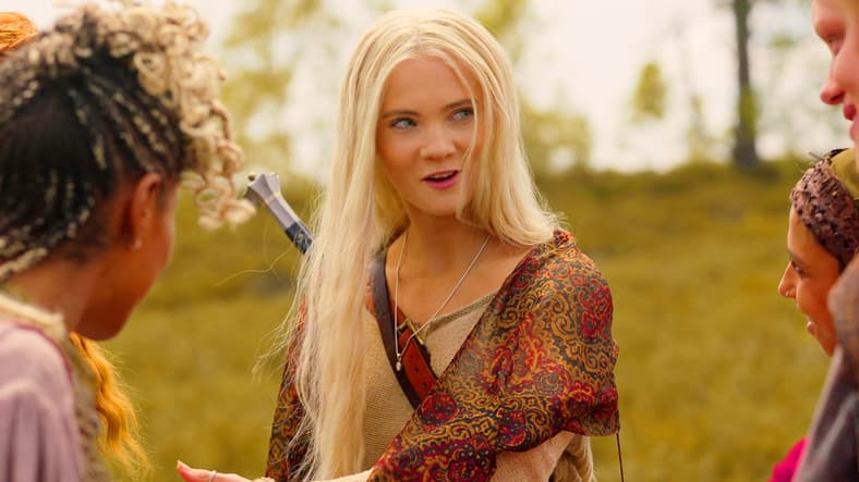 Ciri (Freya Allen) becomes a blood sister with her fellow Rats members in The Witcher Season 4 Episode 2 "Dream of a Wish Fulfilled" (2025), Netflix