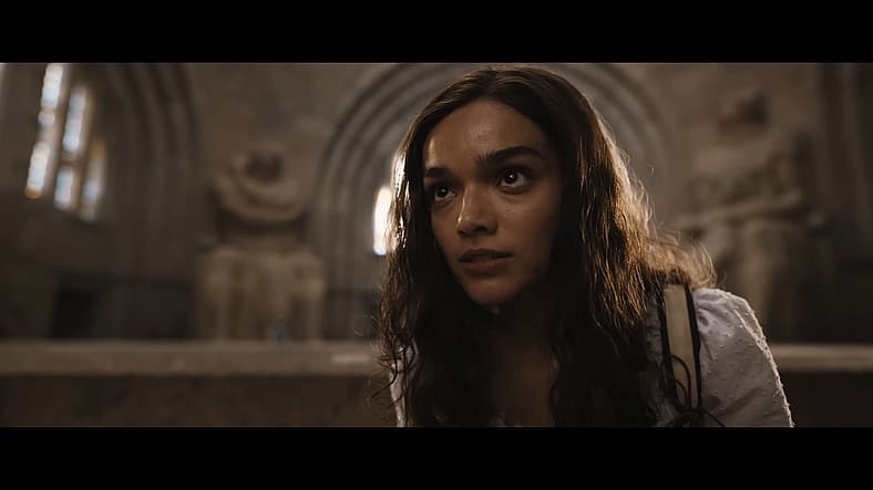 Lucy Gray fights for her life in The Hunger Games: The Ballad of Songbirds and Snakes (2023)