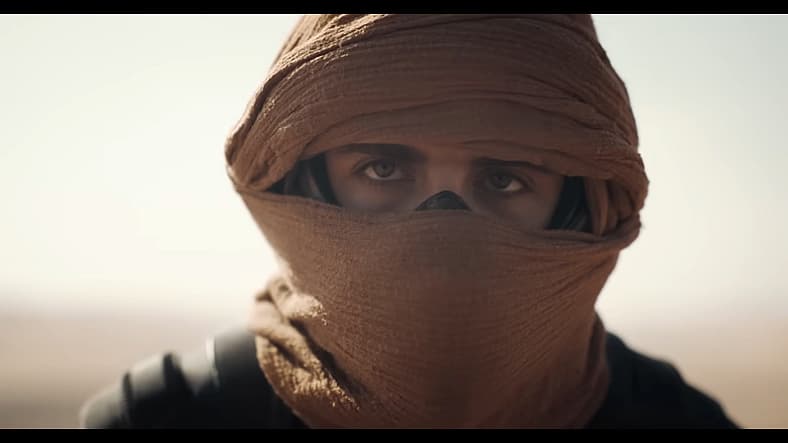 Paul Atreides (Timothée Chalamet) prepares to tame Shai-Hulud in Dune: Part Two (2024), Legendary