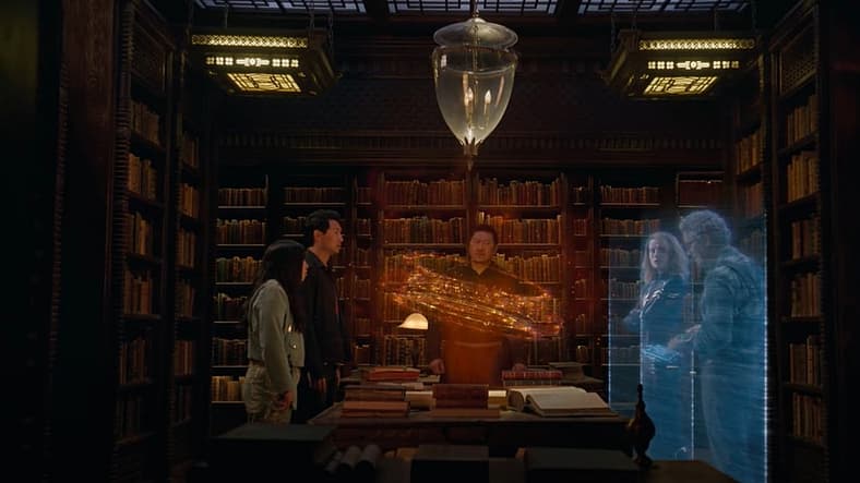 Katy (Awkwafina), Shang-Chi (Simu Liu), Wong, Bruce Banner, Carol Danvers in holographic meeting in
