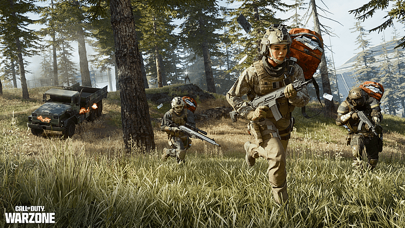 Soldiers run across a forest battlefield in Call of Duty: Warzone (2020), Activision