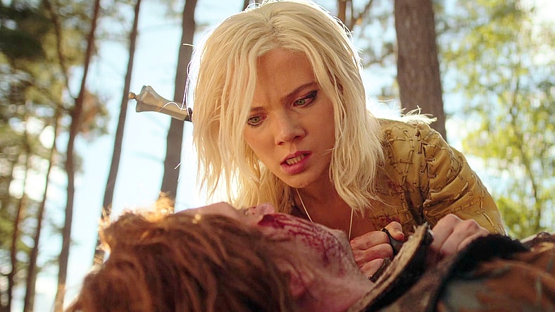 Hotspur (Ben Castle-Gibb) bargains for his life by telling Ciri (Freya Allen) of the Rats' plan to kill Geralt (Liam Hemsworth) in The Witcher Season 4 Episode 2 "Dream of a Wish Fulfilled" (2025), Netflix