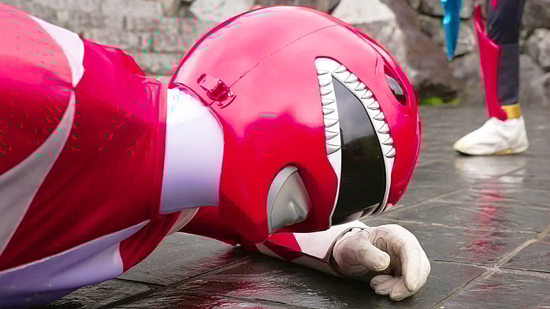 Universe Warrior Tyranno Ranger (Naoya Iguchi) is slain by a surprise attack from Ring Hunter Garyudo (Karuma) in No.1 Sentai Gozyuger Episode 7 "Get Excited! Come Together, Gozyugers!" (2025), Toei Co. Ltd.