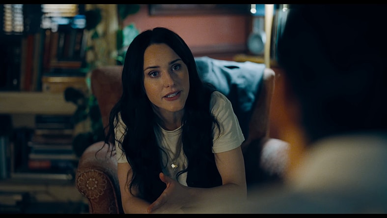 Lois Lane (Rachel Brosnahan) tries to get Superman (David Corenswet) to see the wider geopolitical picture in Superman (2025), DC Studios