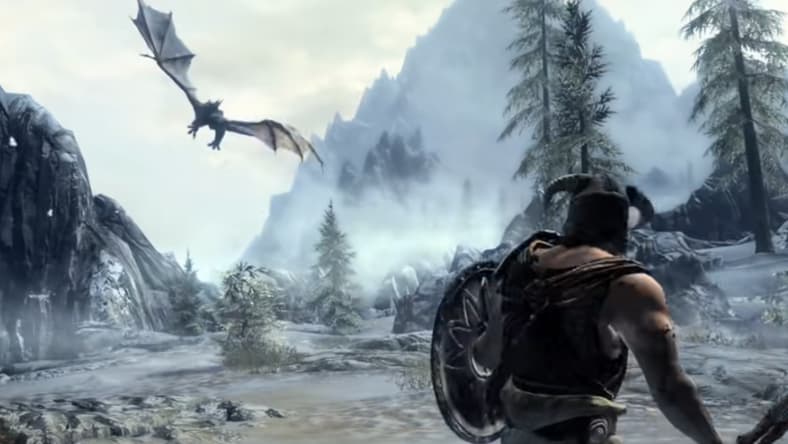 The Dragonborn readies for battle in The Elder Scrolls V: Skyrim (2011), Bethesda Softworks