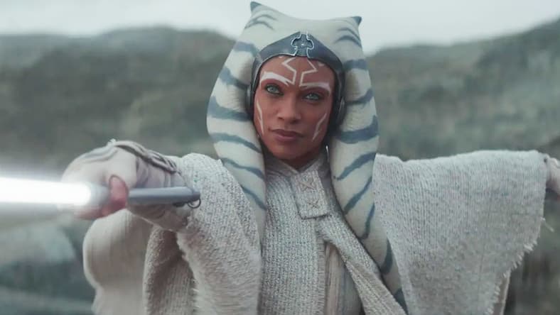 Ahsoka Tano (Rosario Dawson) draws her lightsabers on Baylan Skoll (Ray Stevenson) in Ahsoka Season 1 Episode 7 "Part Seven: Dreams and Madness" (2023), Disney